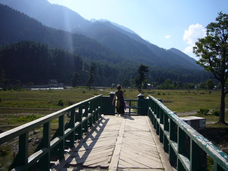 Travel - India - Kashmir - Pahalgam - Bentes to Pahalgam